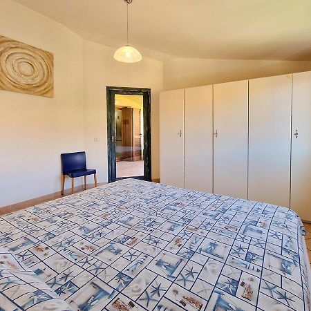 Murphy Holiday Home - Residenza Aldo Moro 02 Ла Мадалена Екстериор снимка